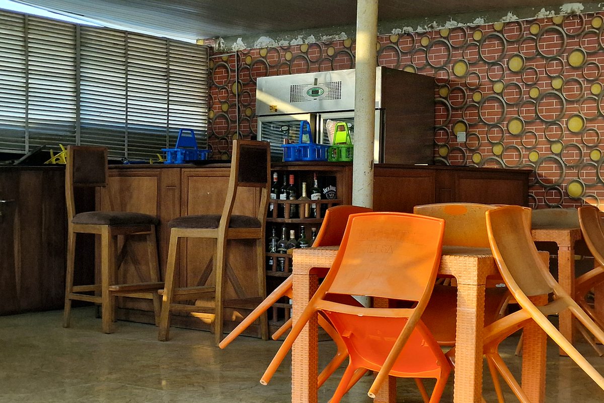 Bar at Aryhills Hotel and Tower, view 3
