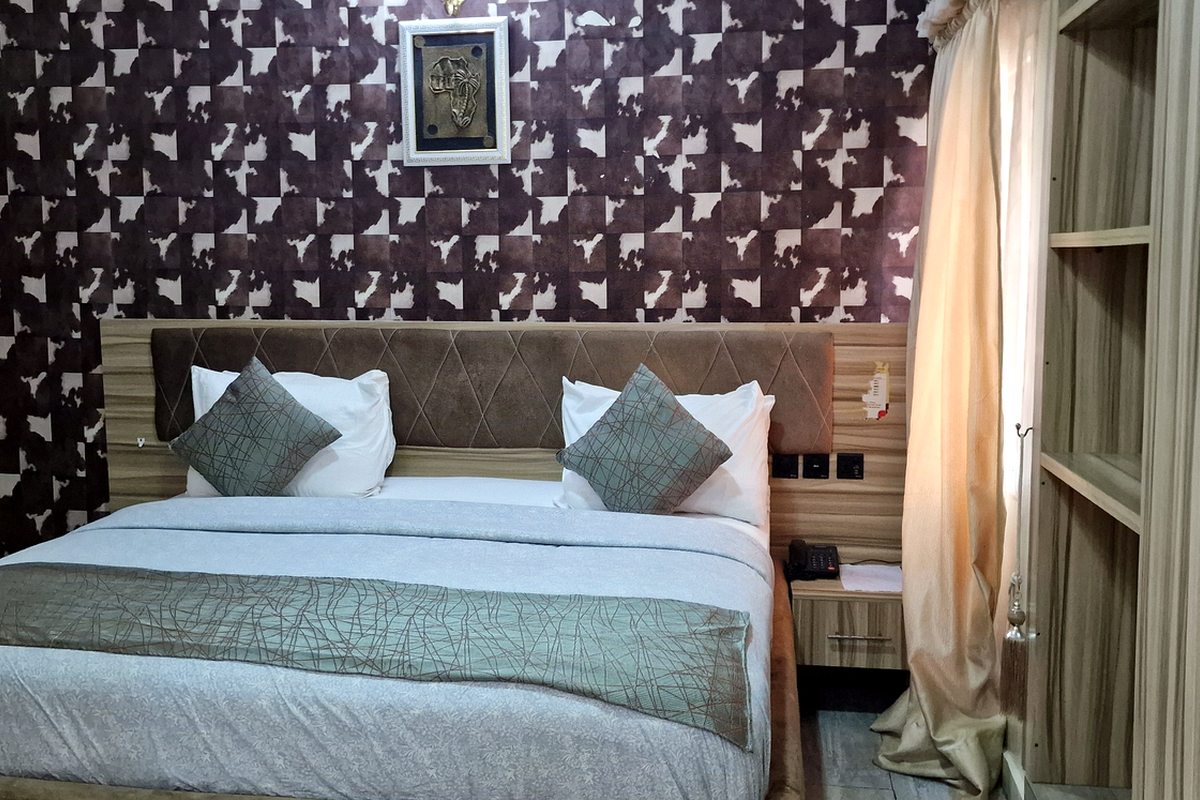 Deluxe Room at Aryhills Hotel and Tower, view 4