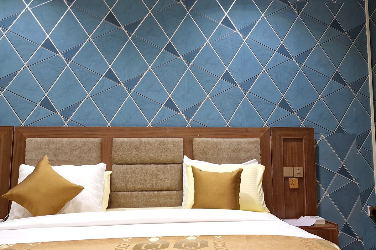 Deluxe Suite at Aryhills Hotel and Tower, view 1