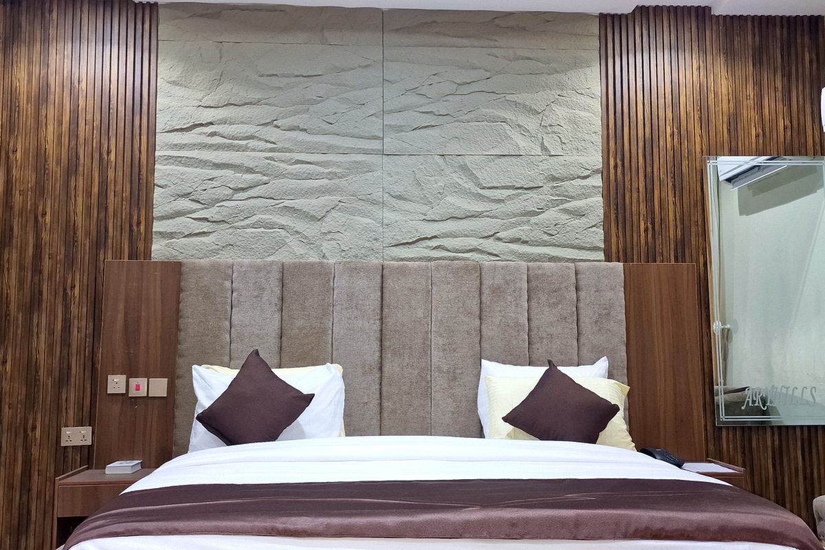 Luxury Ambassadorial Suite at Aryhills Hotel and Tower, view 1