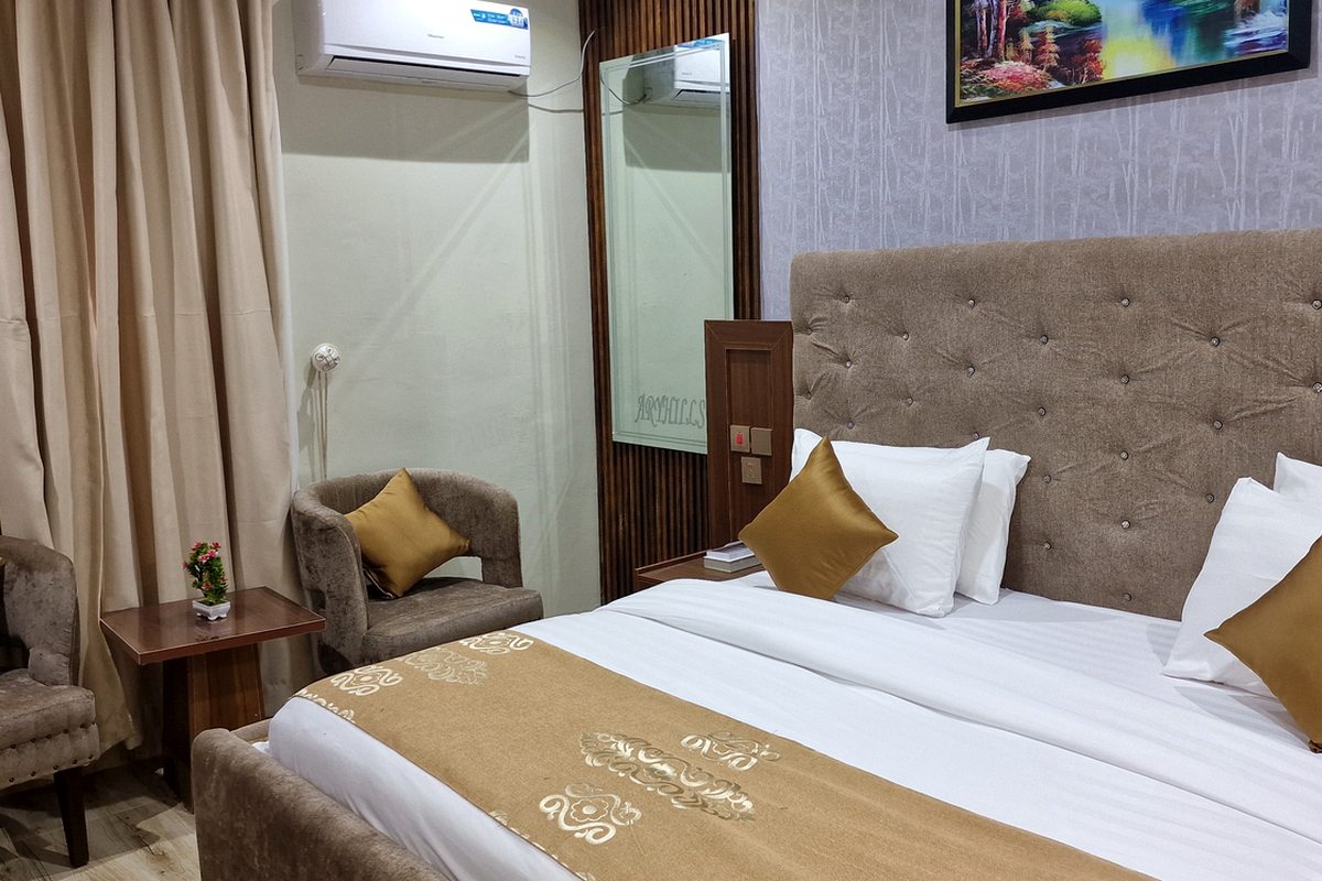 Luxury Ambassadorial Suite at Aryhills Hotel and Tower, view 2
