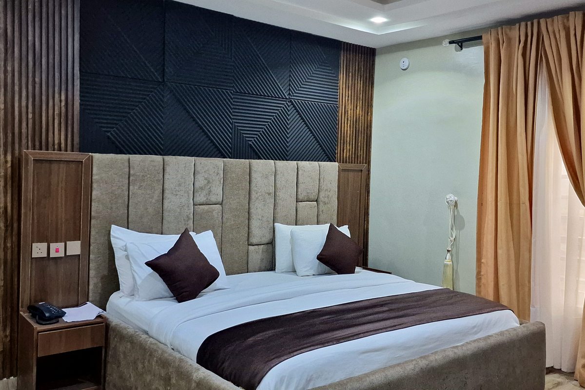 Luxury Ambassadorial Suite at Aryhills Hotel and Tower, view 5