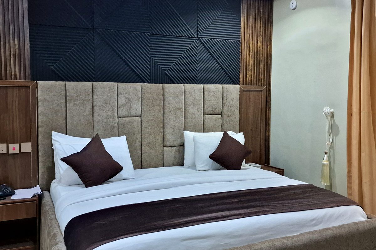 Luxury Apartment at Aryhills Hotel and Tower, view 1