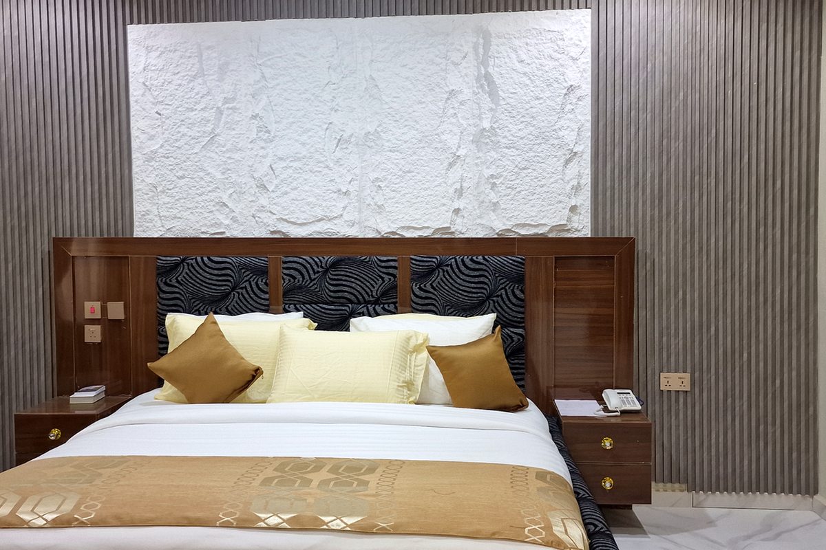Luxury Apartment at Aryhills Hotel and Tower, view 3