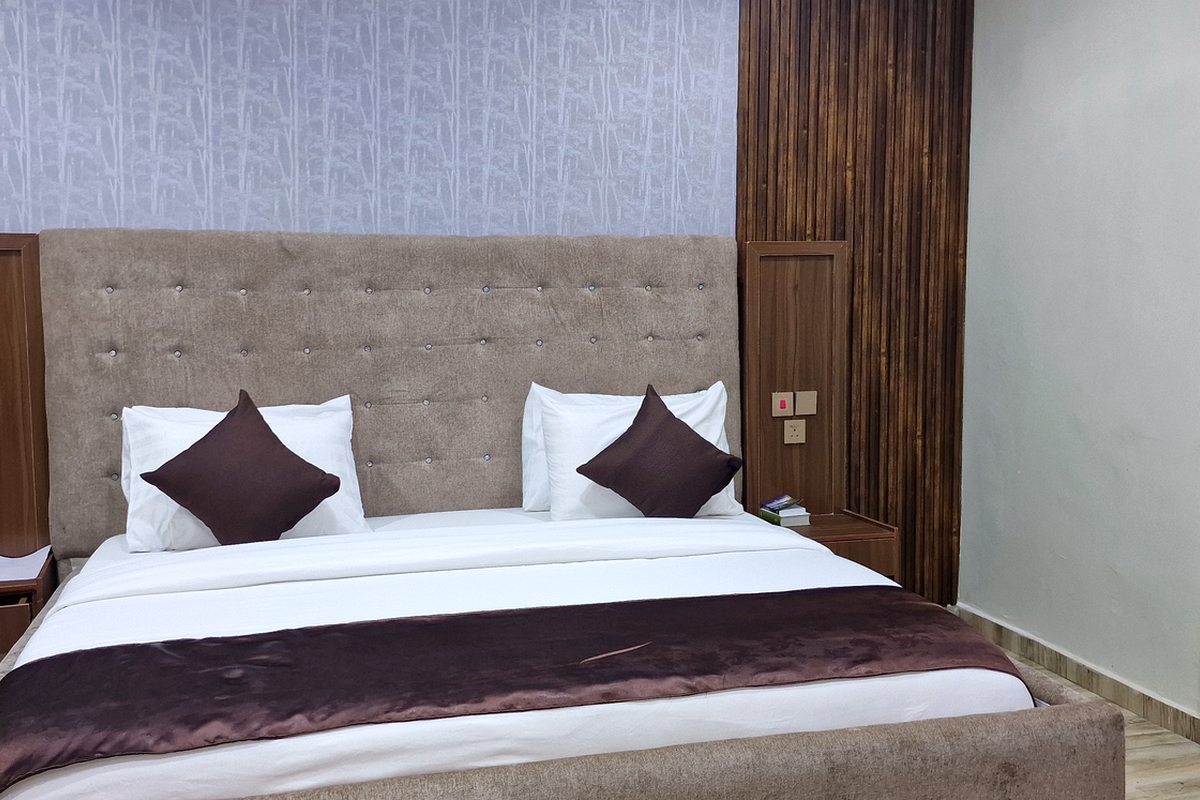 Luxury Executive Room at Aryhills Hotel and Tower, view 2