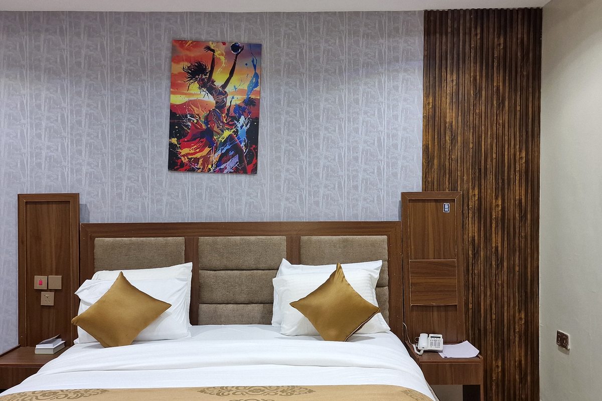 Luxury Executive Room at Aryhills Hotel and Tower, view 4