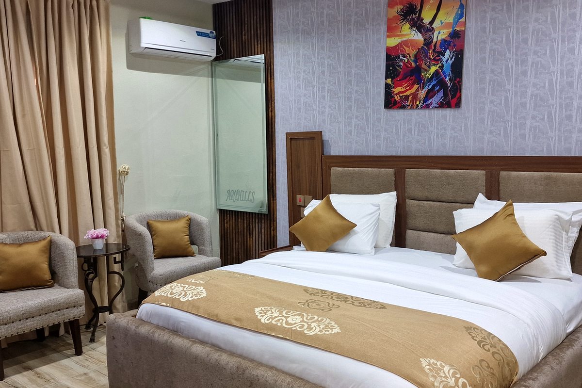 Luxury Private Suite at Aryhills Hotel and Tower, view 3