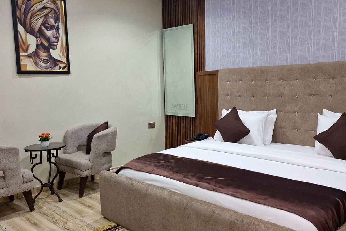 Luxury Private Suite at Aryhills Hotel and Tower, view 4