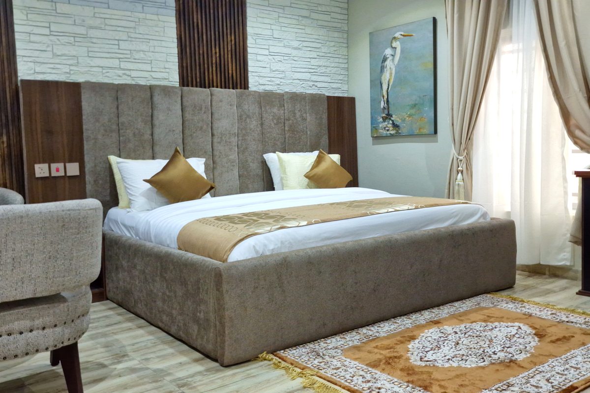Luxury Royal Executive Suite at Aryhills Hotel and Tower, view 3