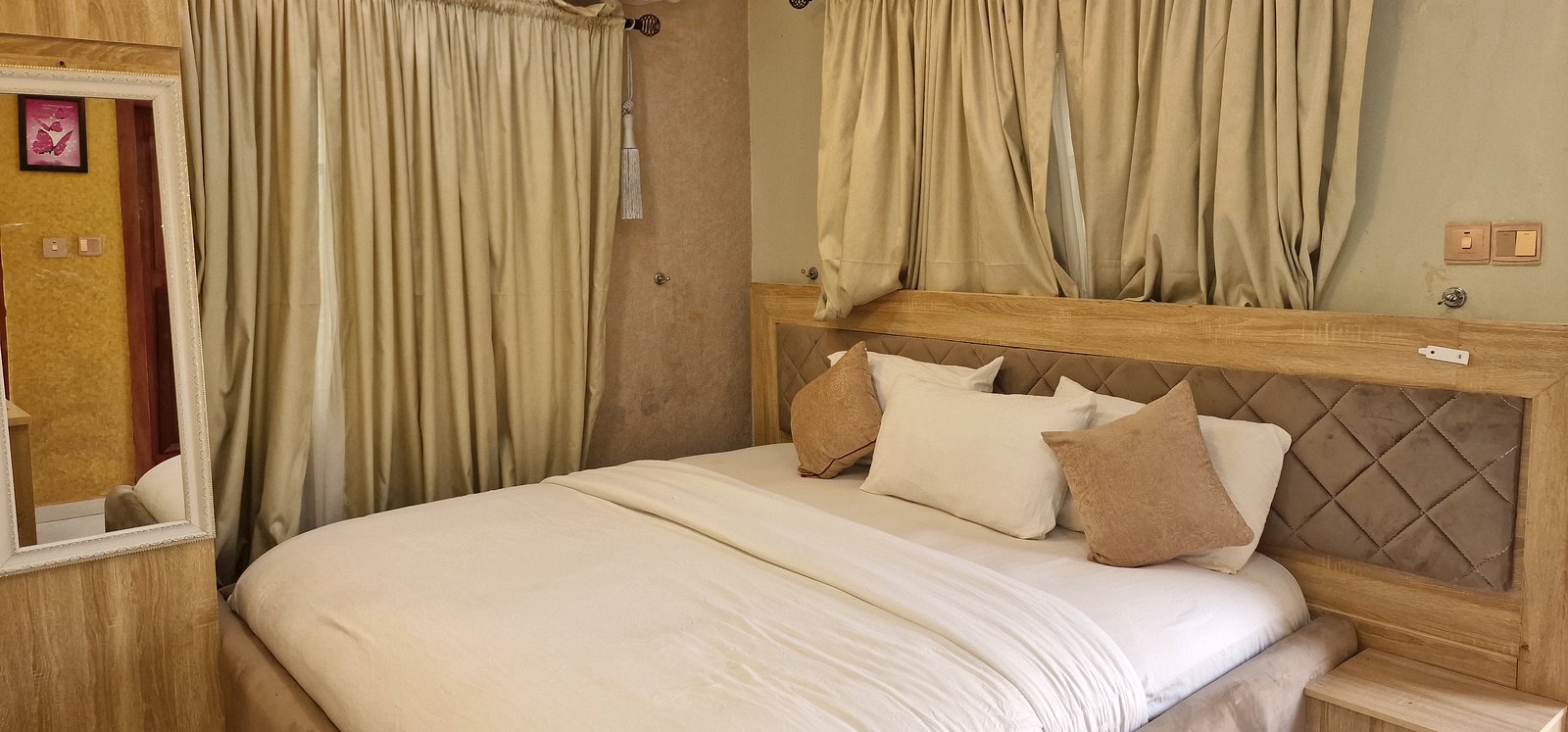 Tower Apartment at Aryhills Hotel and Tower, view 3